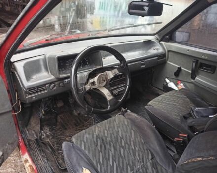 Красный ВАЗ 2108, объемом двигателя 1.3 л и пробегом 94 тыс. км за 600 $, фото 6 на Automoto.ua
