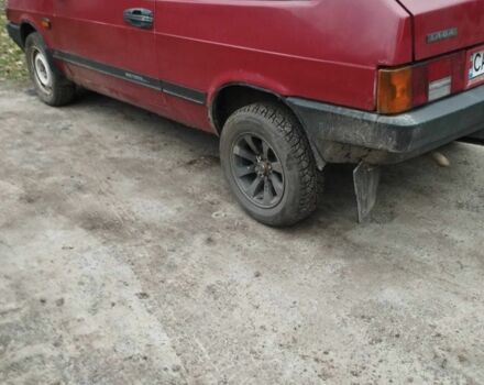 Красный ВАЗ 2108, объемом двигателя 1.3 л и пробегом 1 тыс. км за 593 $, фото 2 на Automoto.ua