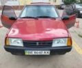 Красный ВАЗ 2108, объемом двигателя 0 л и пробегом 932 тыс. км за 999 $, фото 1 на Automoto.ua
