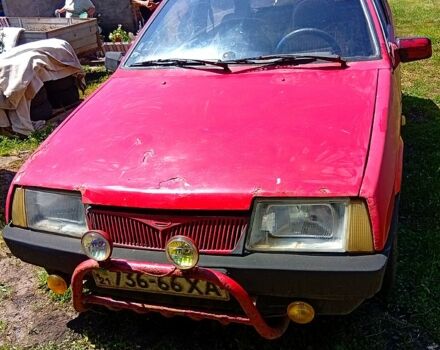 Красный ВАЗ 2108, объемом двигателя 1.3 л и пробегом 200 тыс. км за 500 $, фото 3 на Automoto.ua