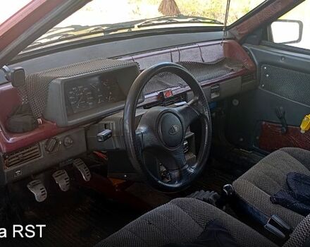 ВАЗ 2108 1992 в Херсоне на Automoto.ua Красный ВАЗ 2108, объемом двигателя 1.5 л и пробегом 0 тыс. км за 910 $, фото 5 на Automoto.ua
