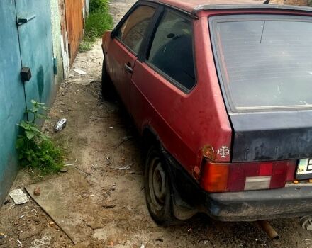 Красный ВАЗ 2108, объемом двигателя 1.3 л и пробегом 250 тыс. км за 600 $, фото 1 на Automoto.ua