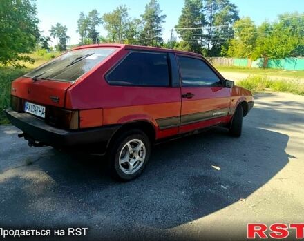 Красный ВАЗ 2108, объемом двигателя 1.5 л и пробегом 120 тыс. км за 999 $, фото 5 на Automoto.ua
