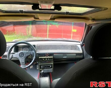 Красный ВАЗ 2108, объемом двигателя 1.3 л и пробегом 357 тыс. км за 1200 $, фото 11 на Automoto.ua