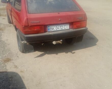 Красный ВАЗ 2108, объемом двигателя 1.5 л и пробегом 100 тыс. км за 800 $, фото 3 на Automoto.ua