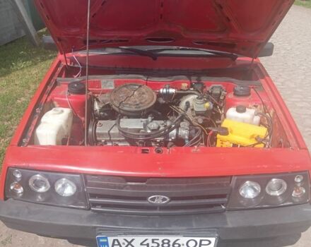 Красный ВАЗ 2108, объемом двигателя 1.5 л и пробегом 3 тыс. км за 1123 $, фото 5 на Automoto.ua