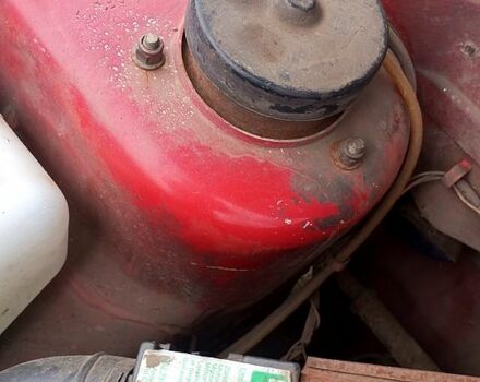 Красный ВАЗ 2108, объемом двигателя 1.5 л и пробегом 195 тыс. км за 1000 $, фото 3 на Automoto.ua