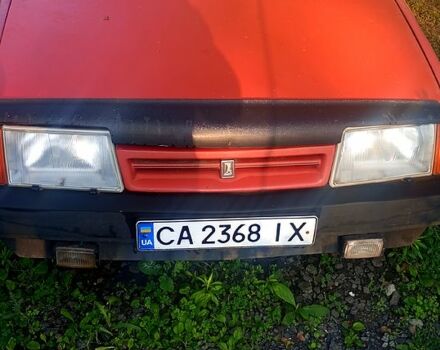 Красный ВАЗ 2108, объемом двигателя 1.5 л и пробегом 195 тыс. км за 1000 $, фото 1 на Automoto.ua