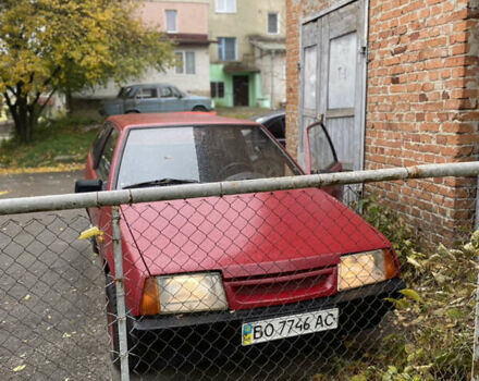 Красный ВАЗ 2108, объемом двигателя 1.3 л и пробегом 170 тыс. км за 650 $, фото 2 на Automoto.ua