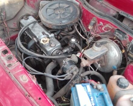 Красный ВАЗ 2108, объемом двигателя 1.5 л и пробегом 100 тыс. км за 650 $, фото 7 на Automoto.ua