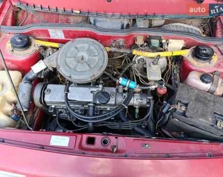 Красный ВАЗ 2108, объемом двигателя 1.5 л и пробегом 177 тыс. км за 1650 $, фото 8 на Automoto.ua