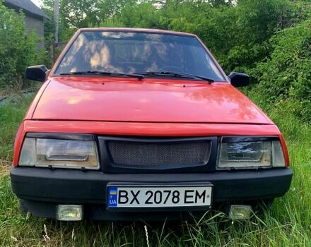 Красный ВАЗ 2108, объемом двигателя 1.3 л и пробегом 357 тыс. км за 1200 $, фото 1 на Automoto.ua