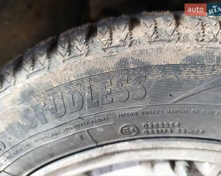 Красный ВАЗ 2108, объемом двигателя 1.5 л и пробегом 177 тыс. км за 1650 $, фото 3 на Automoto.ua