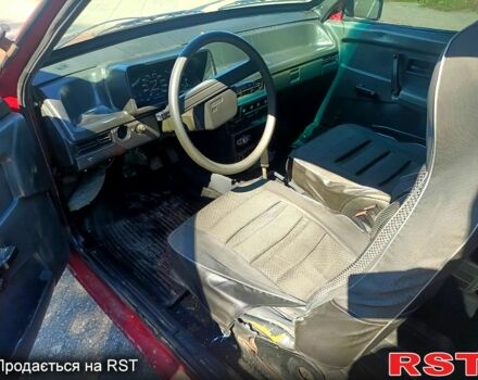 Красный ВАЗ 2108, объемом двигателя 1.5 л и пробегом 120 тыс. км за 999 $, фото 9 на Automoto.ua