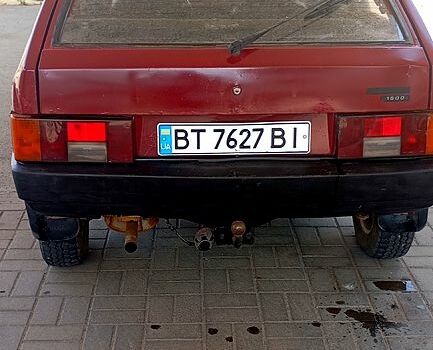 ВАЗ 2108 1992 в Херсоне на Automoto.ua Красный ВАЗ 2108, объемом двигателя 1.5 л и пробегом 0 тыс. км за 910 $, фото 3 на Automoto.ua
