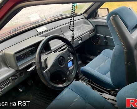 Красный ВАЗ 2108, объемом двигателя 1.1 л и пробегом 0 тыс. км за 960 $, фото 2 на Automoto.ua