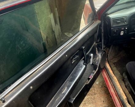 Красный ВАЗ 2108, объемом двигателя 1.3 л и пробегом 250 тыс. км за 600 $, фото 6 на Automoto.ua