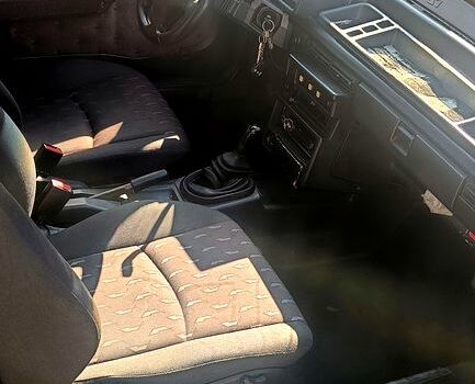 Красный ВАЗ 2108, объемом двигателя 1.3 л и пробегом 290 тыс. км за 600 $, фото 4 на Automoto.ua