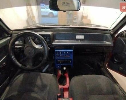 ВАЗ 2108 1993 в Виннице на Automoto.ua Красный ВАЗ 2108, объемом двигателя 1.5 л и пробегом 91 тыс. км за 1000 $, фото 2 на Automoto.ua