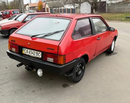 Красный ВАЗ 2108, объемом двигателя 1.5 л и пробегом 185 тыс. км за 477 $, фото 3 на Automoto.ua