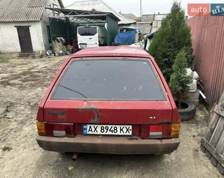 Красный ВАЗ 2108, объемом двигателя 1.3 л и пробегом 300 тыс. км за 667 $, фото 4 на Automoto.ua