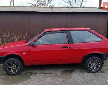 Красный ВАЗ 2108, объемом двигателя 1.5 л и пробегом 500 тыс. км за 750 $, фото 3 на Automoto.ua
