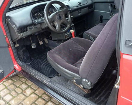 Красный ВАЗ 2108, объемом двигателя 1.3 л и пробегом 200 тыс. км за 1500 $, фото 3 на Automoto.ua