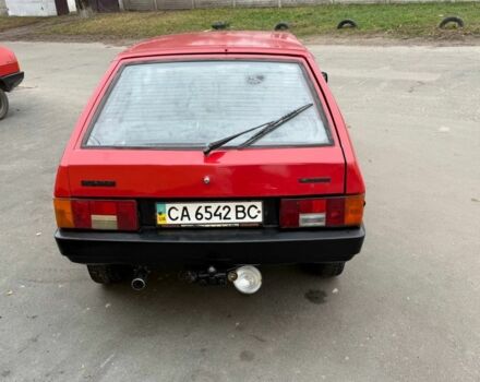 Красный ВАЗ 2108, объемом двигателя 1.5 л и пробегом 185 тыс. км за 477 $, фото 4 на Automoto.ua