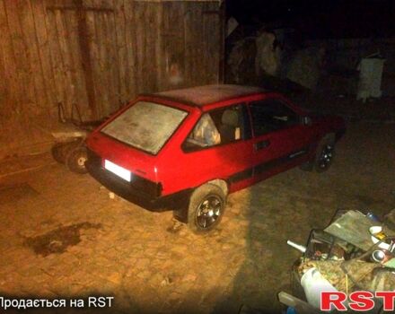 Красный ВАЗ 2108, объемом двигателя 1.5 л и пробегом 120 тыс. км за 1650 $, фото 9 на Automoto.ua