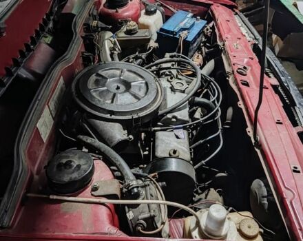 Красный ВАЗ 2108, объемом двигателя 1.5 л и пробегом 240 тыс. км за 1350 $, фото 4 на Automoto.ua