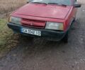 Красный ВАЗ 2108, объемом двигателя 1.1 л и пробегом 250 тыс. км за 801 $, фото 7 на Automoto.ua