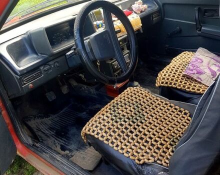 Красный ВАЗ 2108, объемом двигателя 1.3 л и пробегом 0 тыс. км за 850 $, фото 3 на Automoto.ua