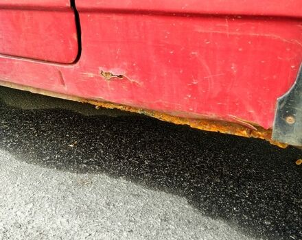 Красный ВАЗ 2108, объемом двигателя 1.3 л и пробегом 220 тыс. км за 595 $, фото 3 на Automoto.ua