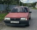 Красный ВАЗ 2108, объемом двигателя 1.5 л и пробегом 300 тыс. км за 900 $, фото 1 на Automoto.ua