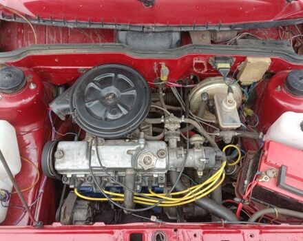 Красный ВАЗ 2108, объемом двигателя 1.3 л и пробегом 200 тыс. км за 1400 $, фото 5 на Automoto.ua