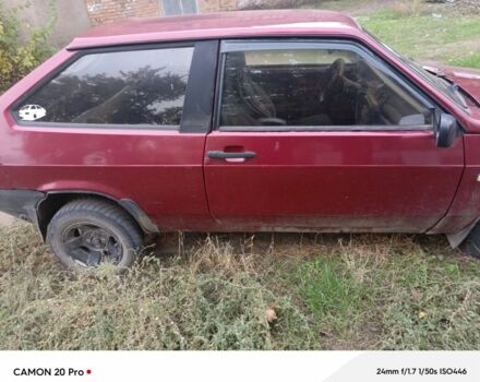 ВАЗ 2108 1995 в Николаеве на Automoto.ua Красный ВАЗ 2108, объемом двигателя 1.3 л и пробегом 300 тыс. км за 600 $, фото 6 на Automoto.ua