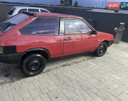Красный ВАЗ 2108, объемом двигателя 1.5 л и пробегом 200 тыс. км за 550 $, фото 2 на Automoto.ua