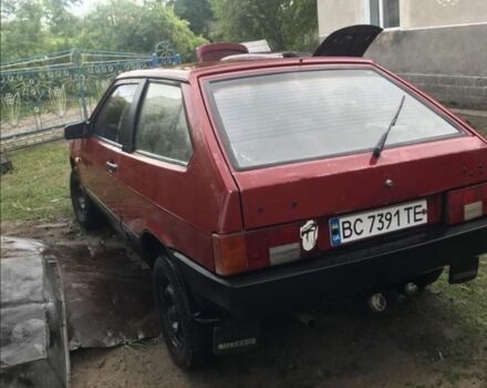 Красный ВАЗ 2108, объемом двигателя 1.1 л и пробегом 170 тыс. км за 426 $, фото 3 на Automoto.ua