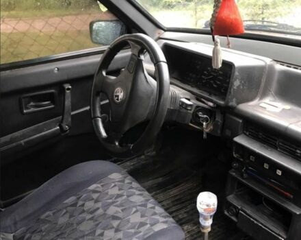 Красный ВАЗ 2108, объемом двигателя 1.1 л и пробегом 170 тыс. км за 426 $, фото 7 на Automoto.ua