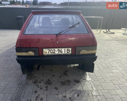 Красный ВАЗ 2108, объемом двигателя 1.5 л и пробегом 200 тыс. км за 550 $, фото 3 на Automoto.ua