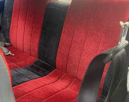 Красный ВАЗ 2108, объемом двигателя 1.5 л и пробегом 100 тыс. км за 809 $, фото 4 на Automoto.ua