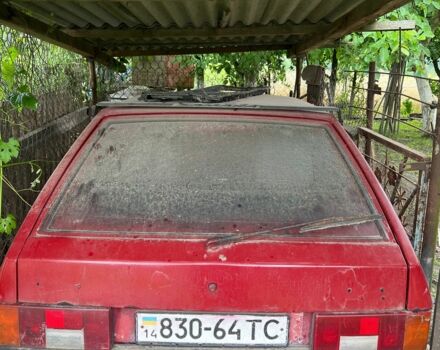 Красный ВАЗ 2108, объемом двигателя 1.5 л и пробегом 350 тыс. км за 500 $, фото 4 на Automoto.ua