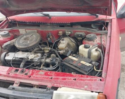 Красный ВАЗ 2108, объемом двигателя 1.3 л и пробегом 200 тыс. км за 606 $, фото 6 на Automoto.ua