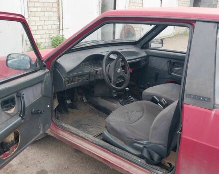 Красный ВАЗ 2108, объемом двигателя 1.3 л и пробегом 200 тыс. км за 606 $, фото 4 на Automoto.ua