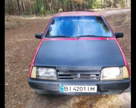 Красный ВАЗ 2108, объемом двигателя 1.5 л и пробегом 280 тыс. км за 900 $, фото 1 на Automoto.ua