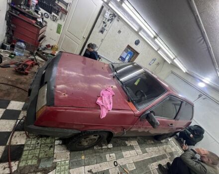 Красный ВАЗ 2108, объемом двигателя 1.5 л и пробегом 3 тыс. км за 600 $, фото 3 на Automoto.ua