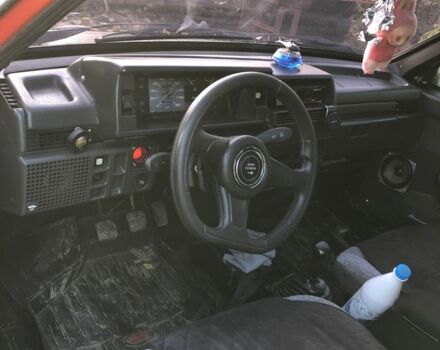 Красный ВАЗ 2108, объемом двигателя 1.5 л и пробегом 293 тыс. км за 1200 $, фото 6 на Automoto.ua