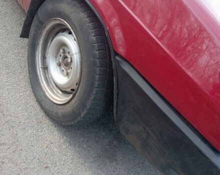 Красный ВАЗ 2108, объемом двигателя 5 л и пробегом 75 тыс. км за 800 $, фото 6 на Automoto.ua