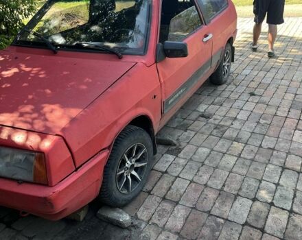 Красный ВАЗ 2108, объемом двигателя 1.5 л и пробегом 175 тыс. км за 411 $, фото 1 на Automoto.ua