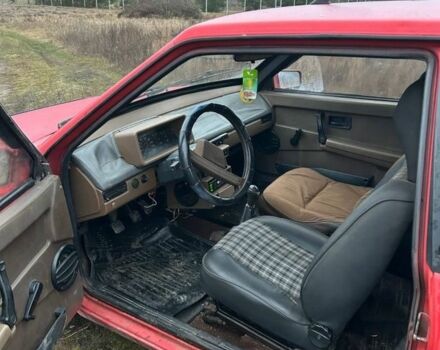 Красный ВАЗ 2108, объемом двигателя 1.3 л и пробегом 1000 тыс. км за 947 $, фото 2 на Automoto.ua